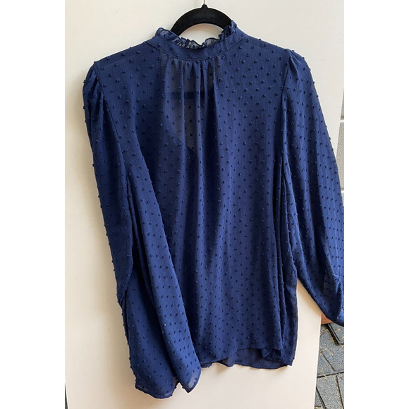 Torrid 2( 2X) Woman's Blue Long Sleeve Blouse Button Front rn# 148862 - Picture 7 of 11